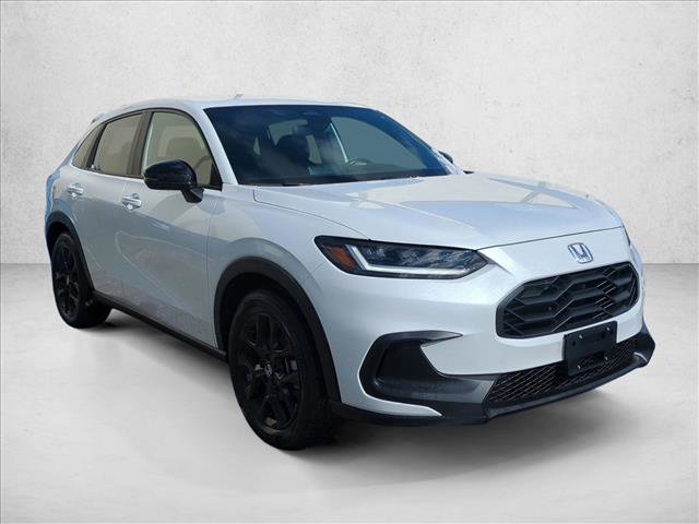 Used 2023 Honda HR-V Sport image 3