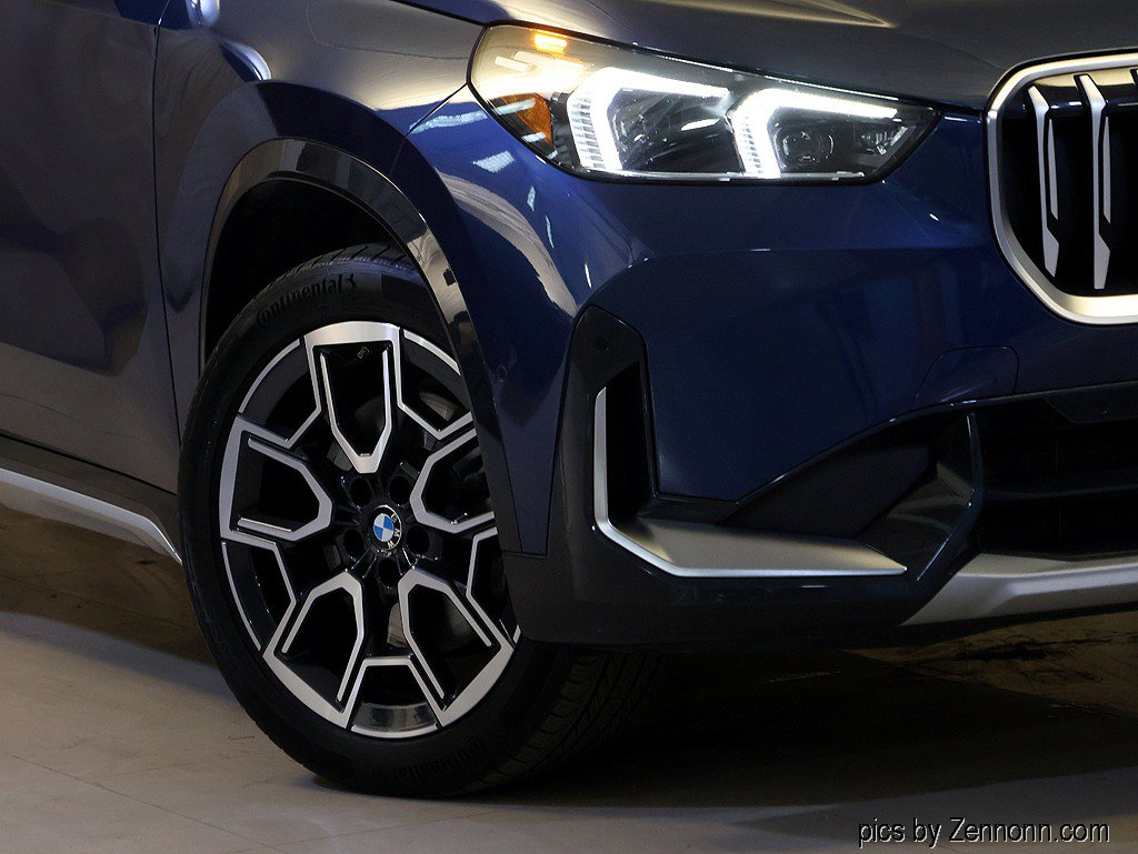 Certified 2023 BMW X1 xDrive28i w/ Premium Package AWD/4WD image 3