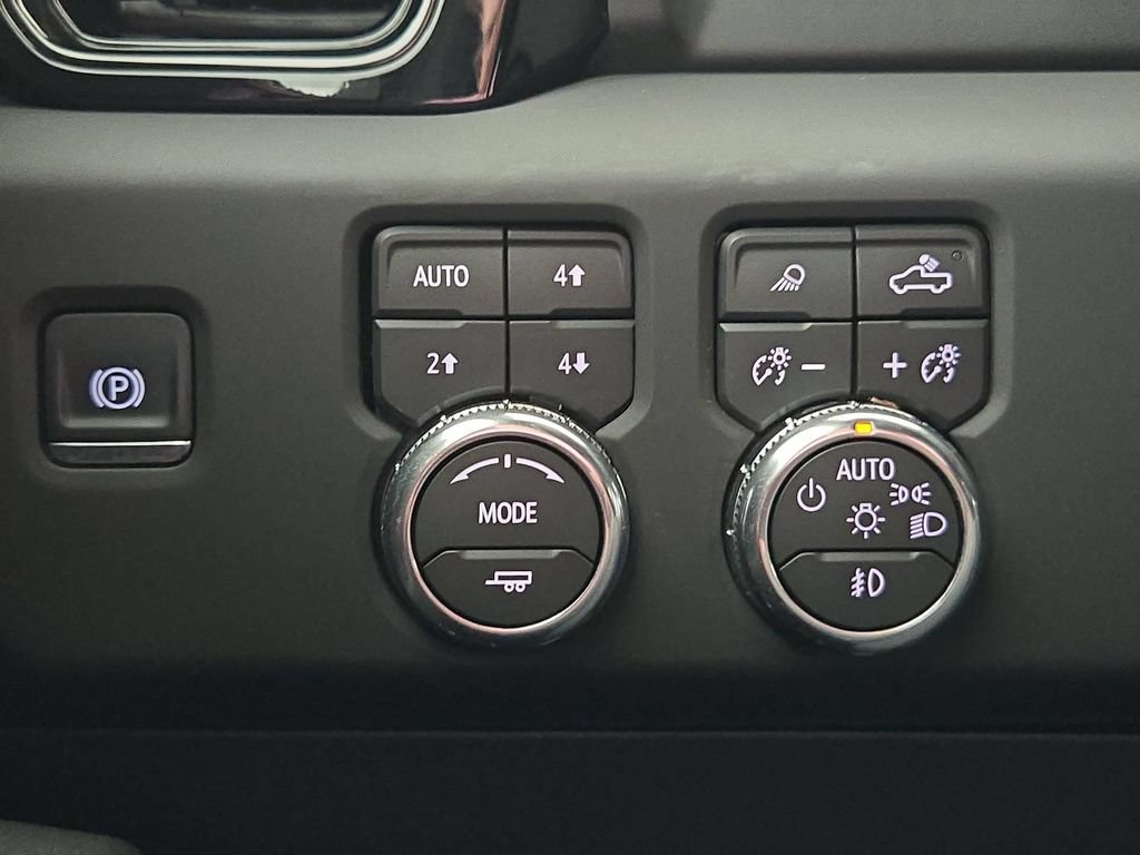 Used 2026 GMC Sierra 1500 AT4 AWD/4WD image 24