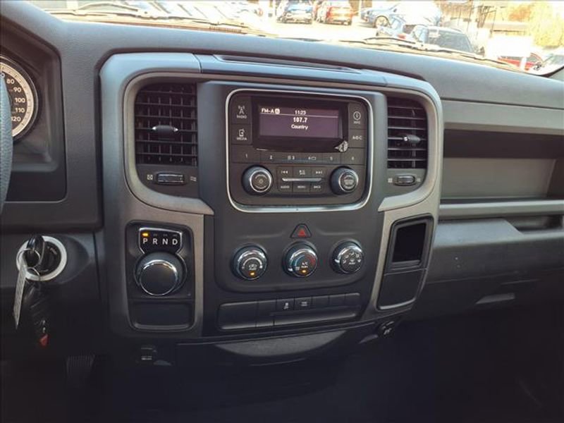 Used 2015 RAM 1500 Express image 16