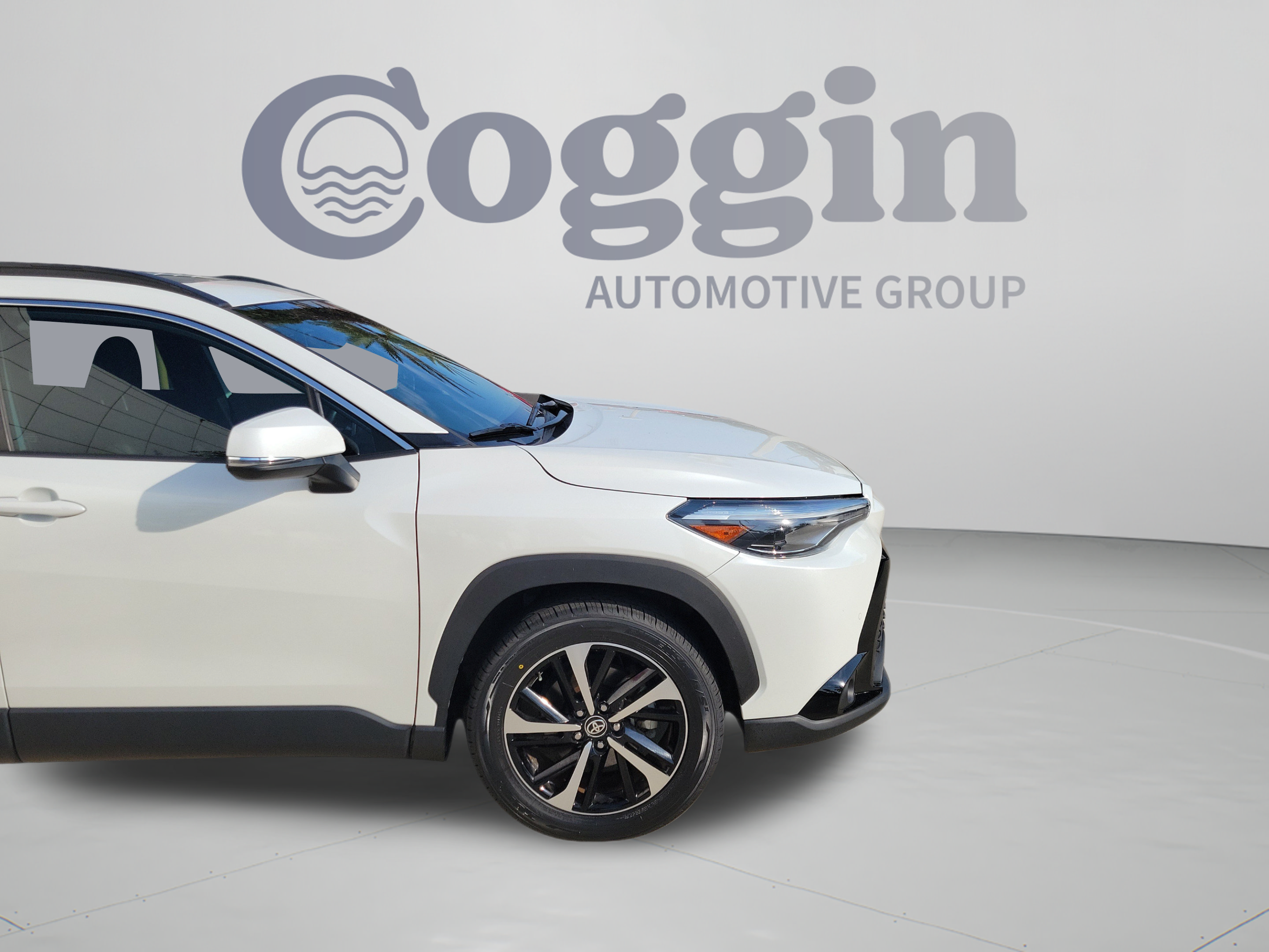 Used 2023 Toyota Corolla Cross AWD Hybrid w/ Convenience Package image 30