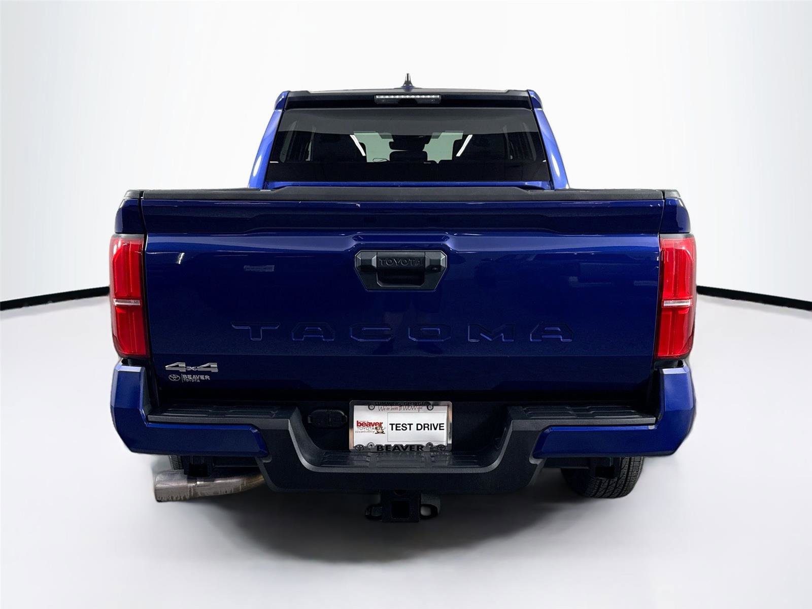 Certified 2024 Toyota Tacoma SR5 AWD/4WD image 12