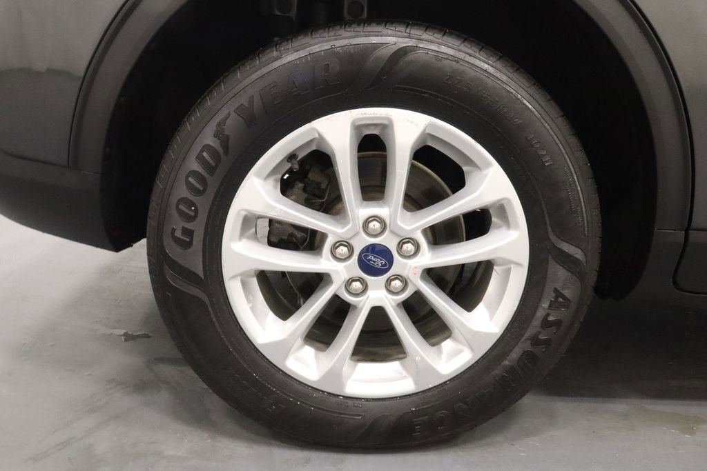 Used 2020 Ford Escape SE FWD image 28