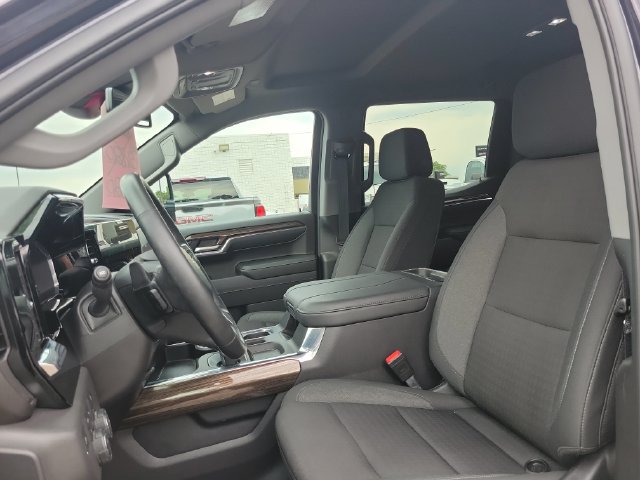Used 2024 Chevrolet Silverado 1500 RST w/ Protection Package AWD/4WD image 5