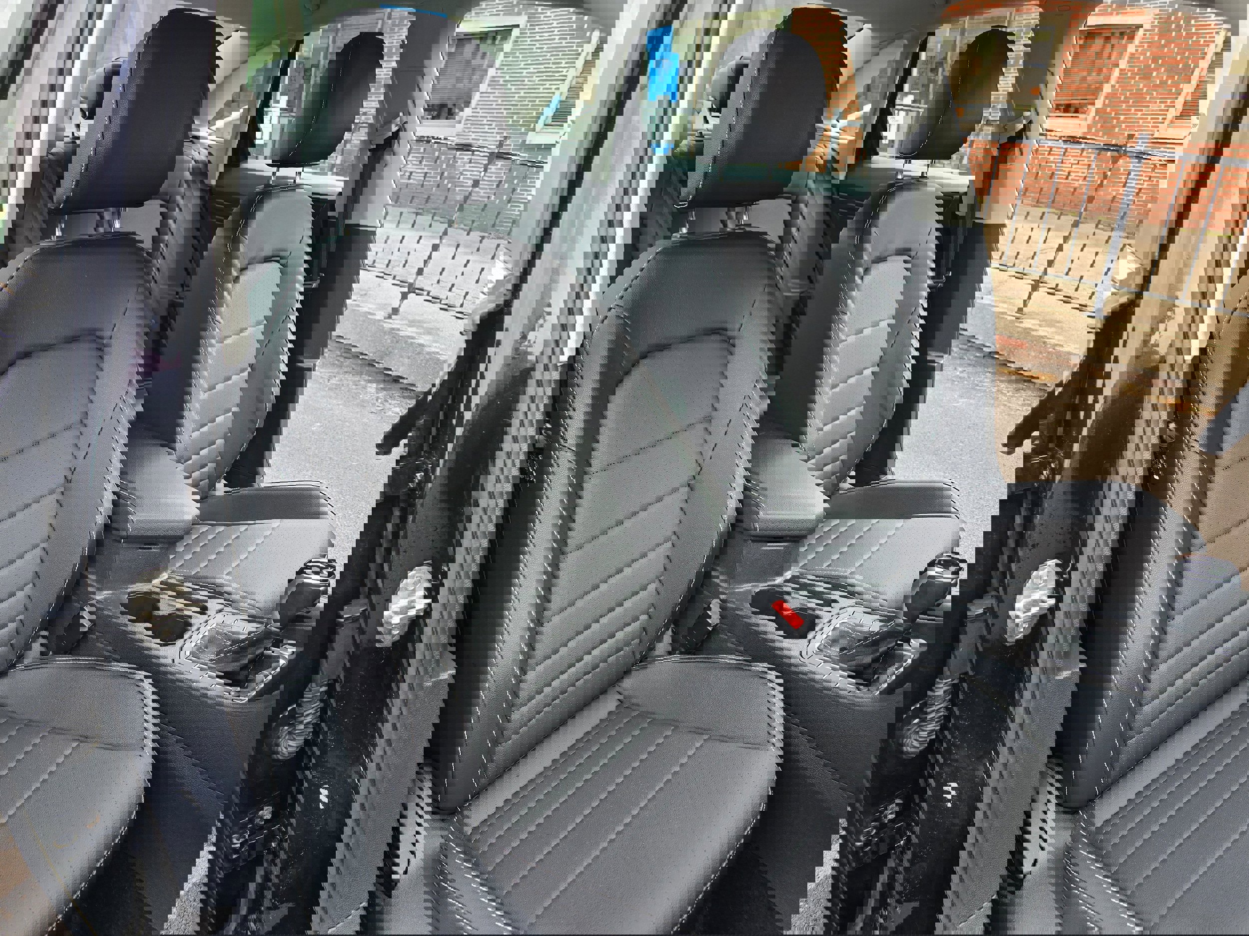 Certified 2023 Volkswagen Jetta SE image 11
