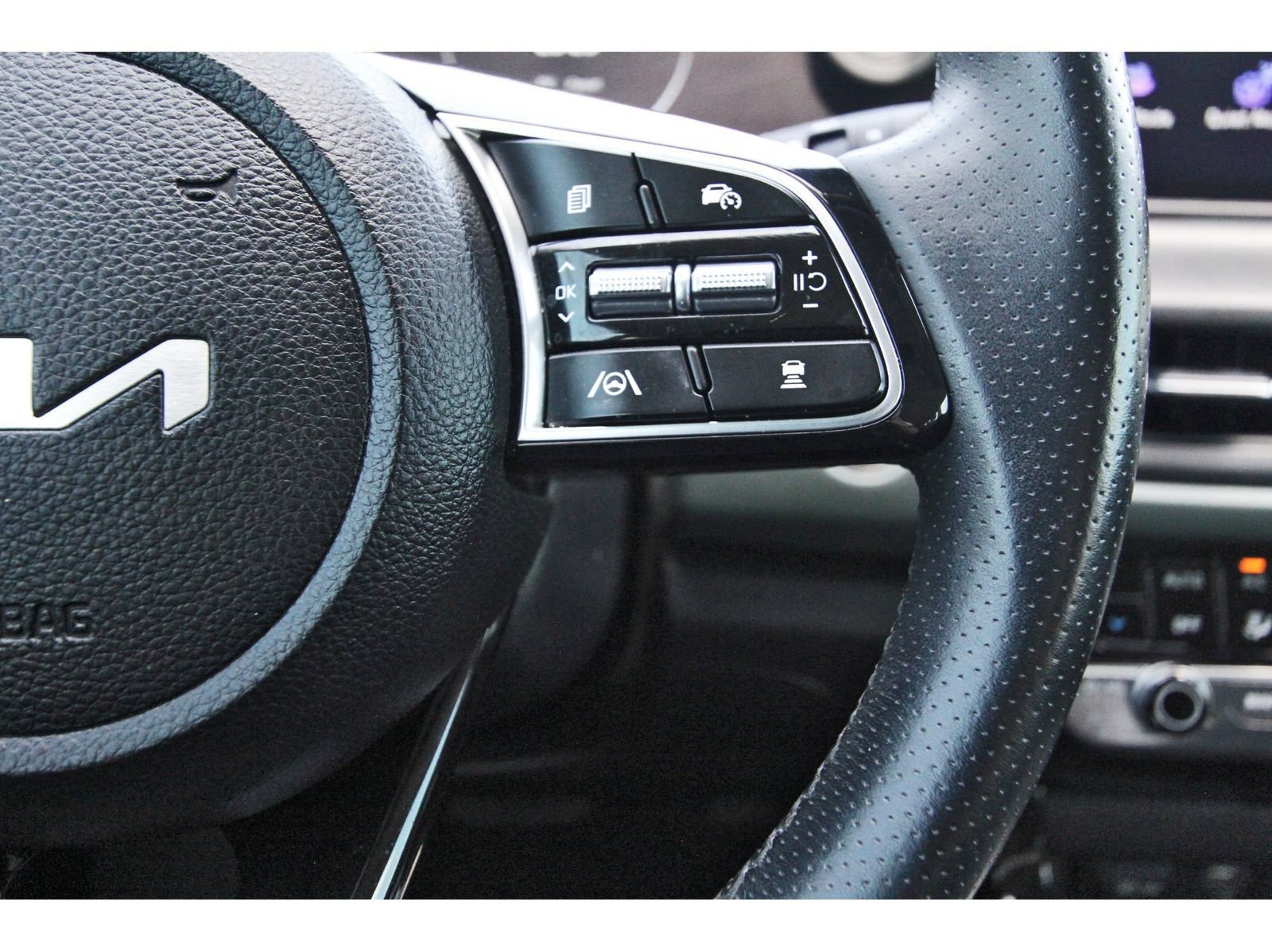 Used 2024 Kia Seltos SX AWD/4WD image 17