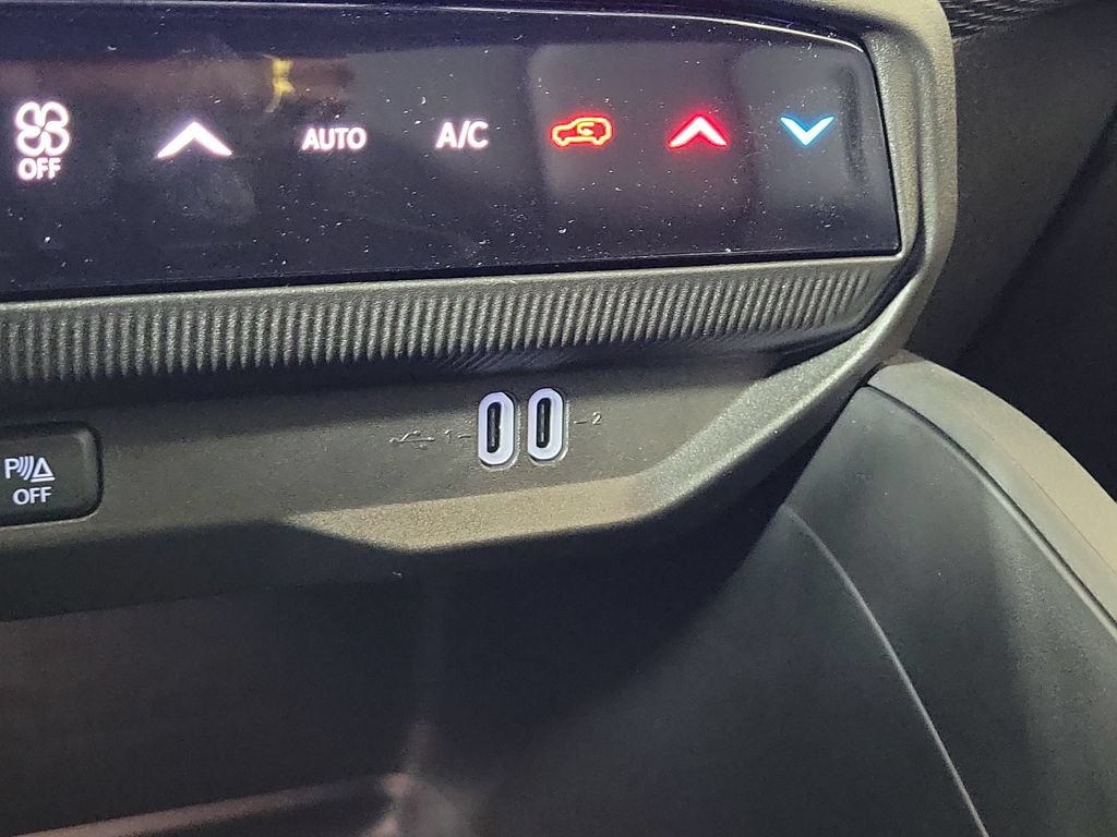 New 2026 Jeep Cherokee Limited AWD/4WD image 22