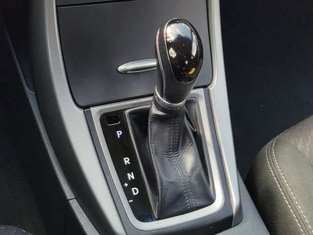 Used 2016 Hyundai Elantra Value Edition FWD image 30