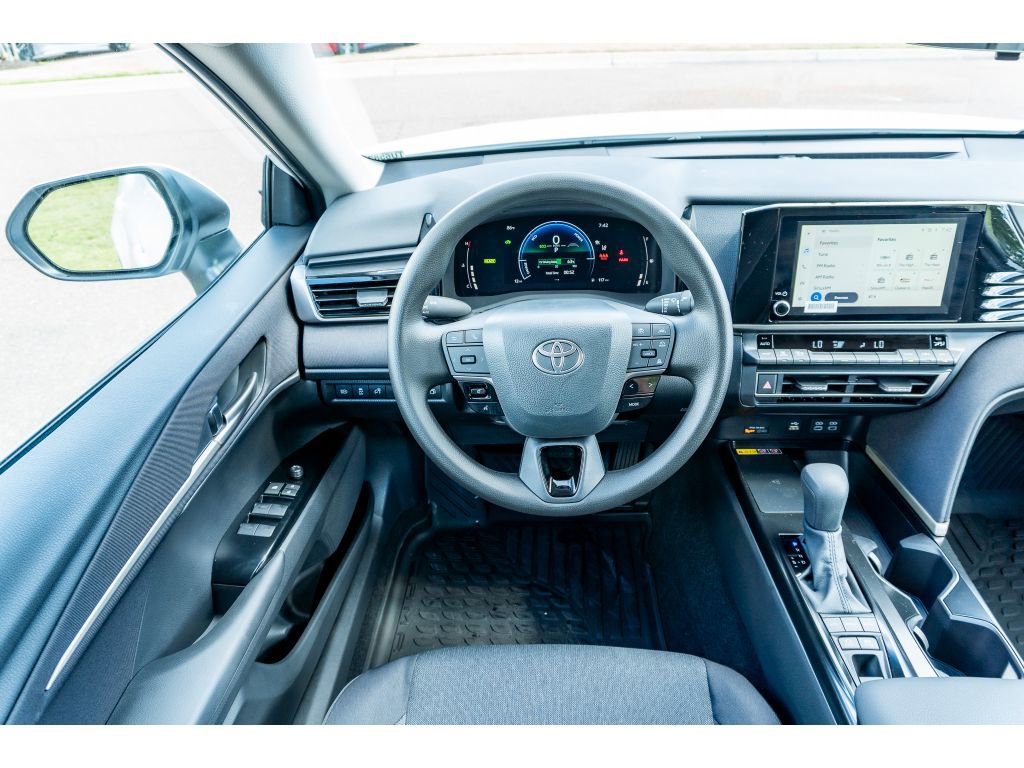 New 2026 Toyota Camry LE image 18