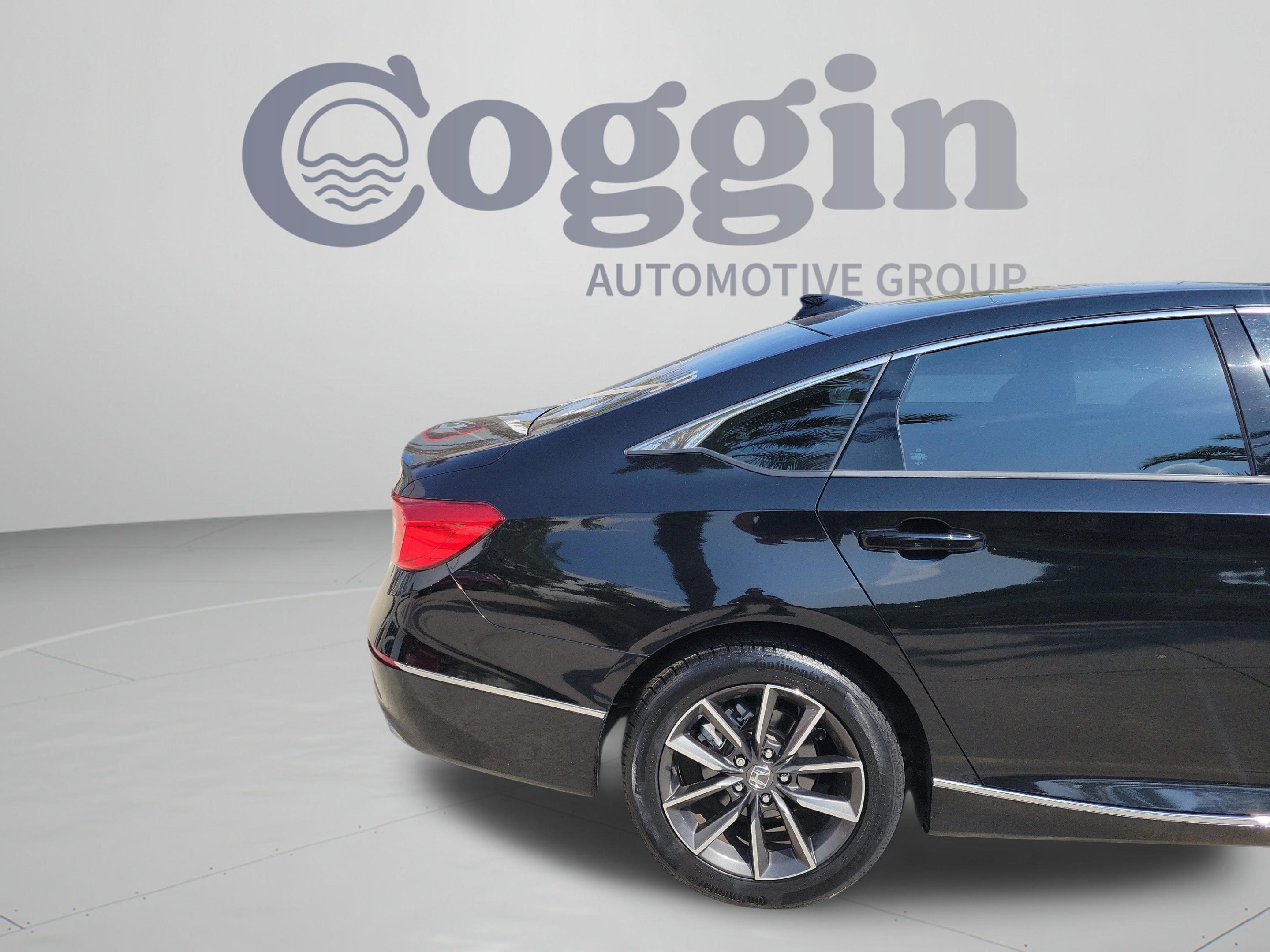 Used 2021 Honda Accord EX-L image 32