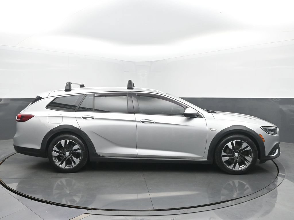 Used 2019 Buick Regal Essence w/ Driver Confidence Package I AWD/4WD image 6