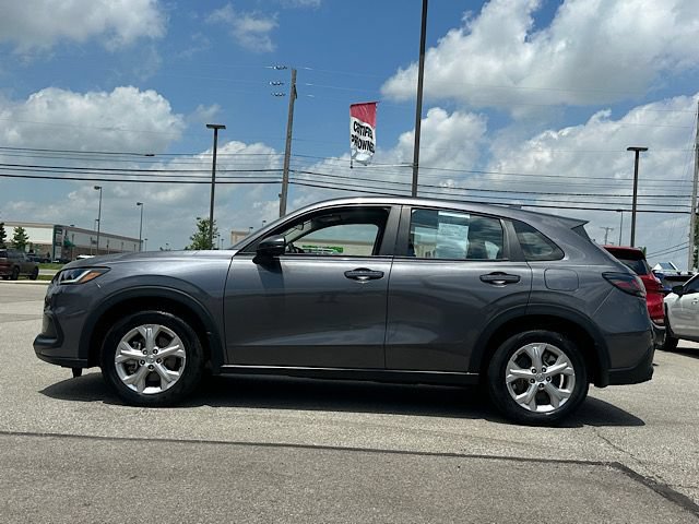 Used 2025 Honda HR-V LX image 2