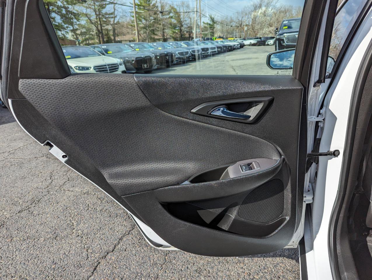 Used 2020 Chevrolet Malibu LT image 34
