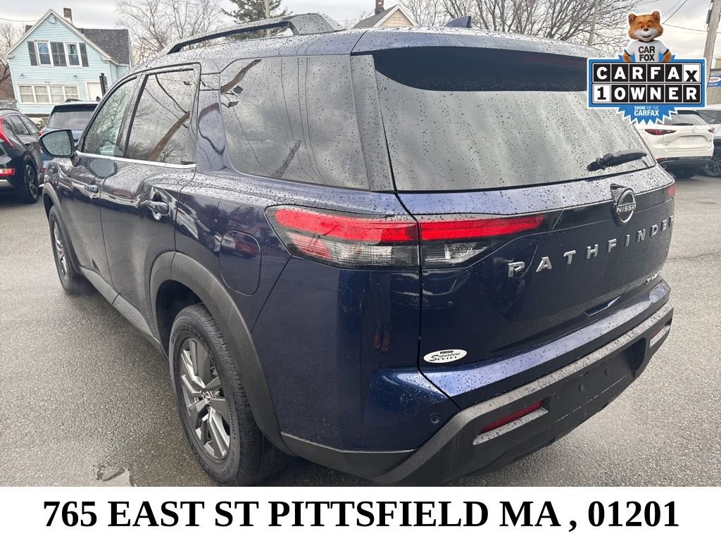 Used 2022 Nissan Pathfinder SV image 5