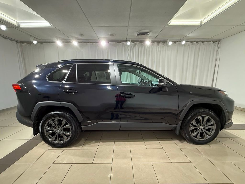 Certified 2023 Toyota RAV4 XLE Premium image 6
