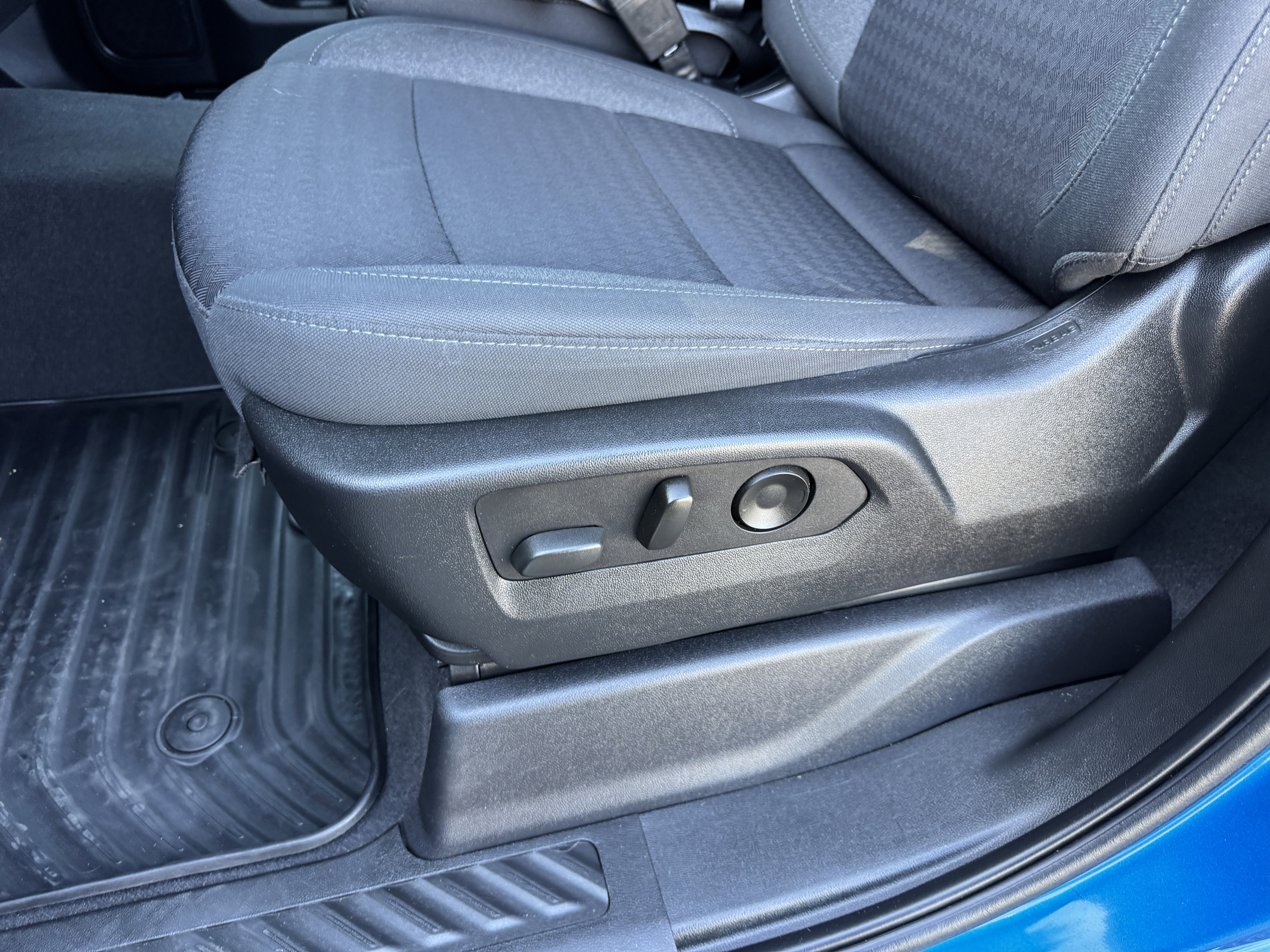 Certified 2022 Chevrolet Silverado 1500 Custom image 13