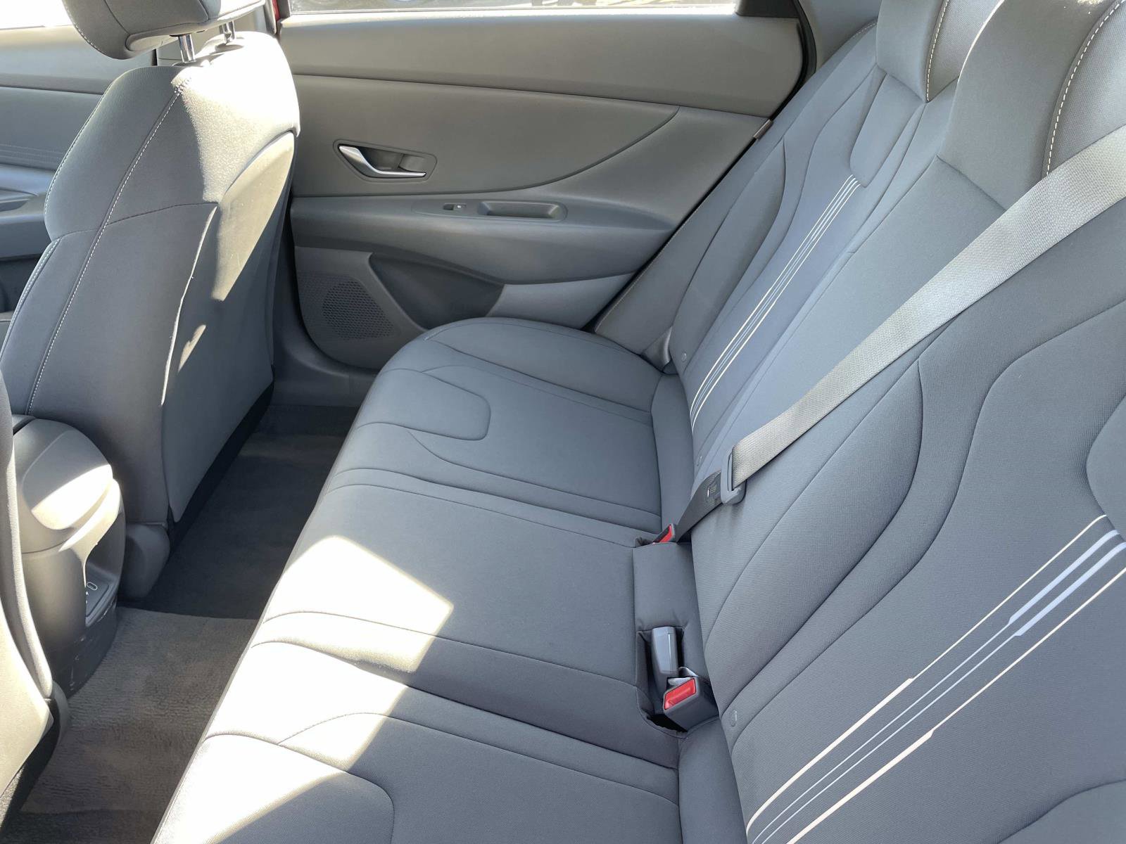 Certified 2024 Hyundai Elantra Blue image 24