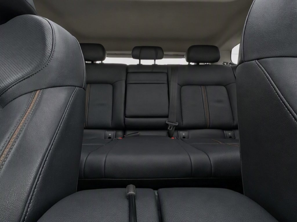 Used 2023 MAZDA CX-50 AWD 2.5 S w/ Premium Plus Pkg image 21