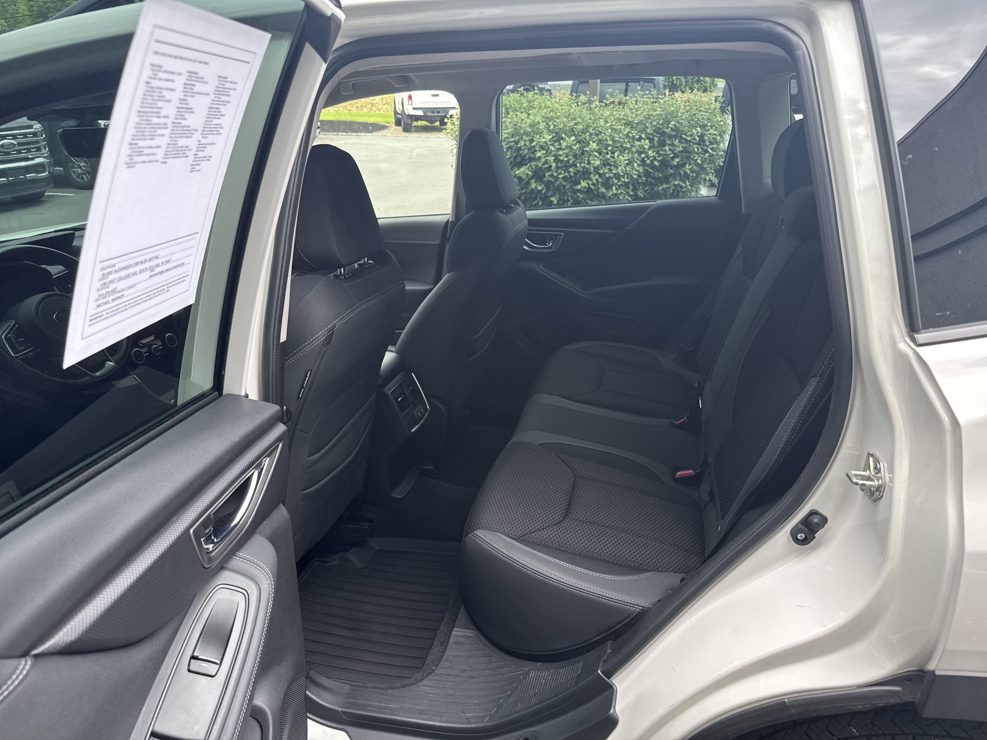 Used 2022 Subaru Forester Premium image 13