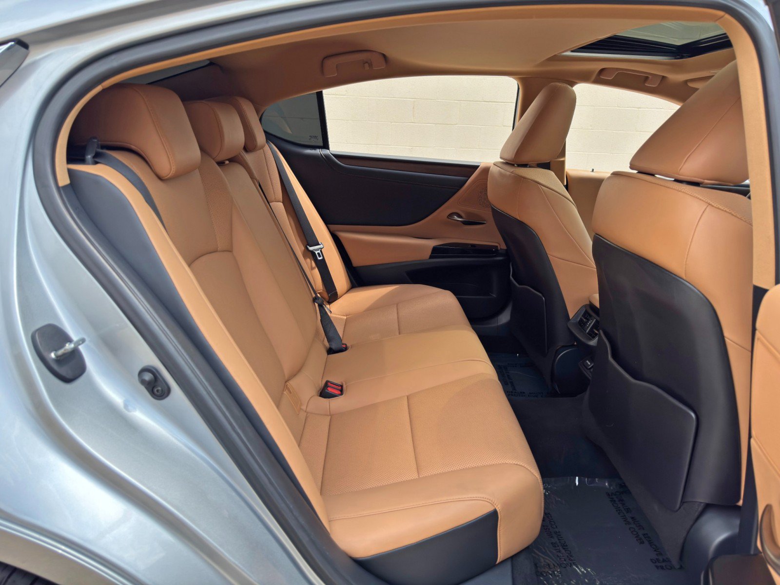 Used 2024 Lexus ES 350 w/ Premium Package FWD image 42