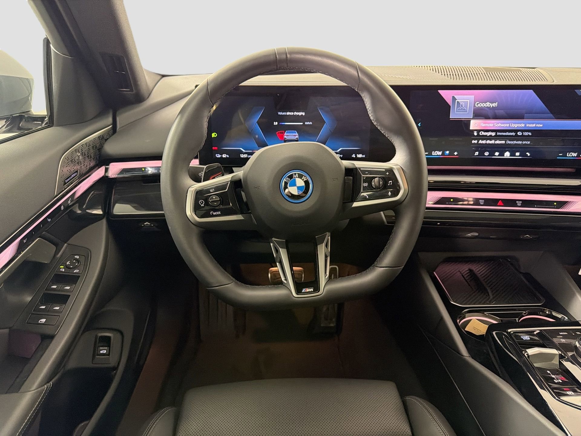 Certified 2025 BMW i5 eDrive40i w/ M Sport Package image 24