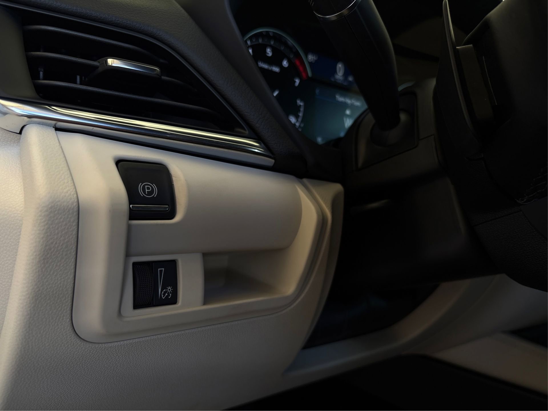 Used 2026 Cadillac CT4 Luxury image 20