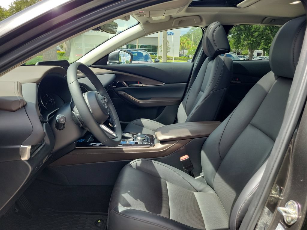 Used 2023 MAZDA CX-30 AWD 2.5 S w/ Premium Package image 2