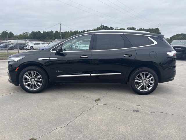 Used 2023 Buick Enclave Avenir w/ Avenir Technology Package image 8