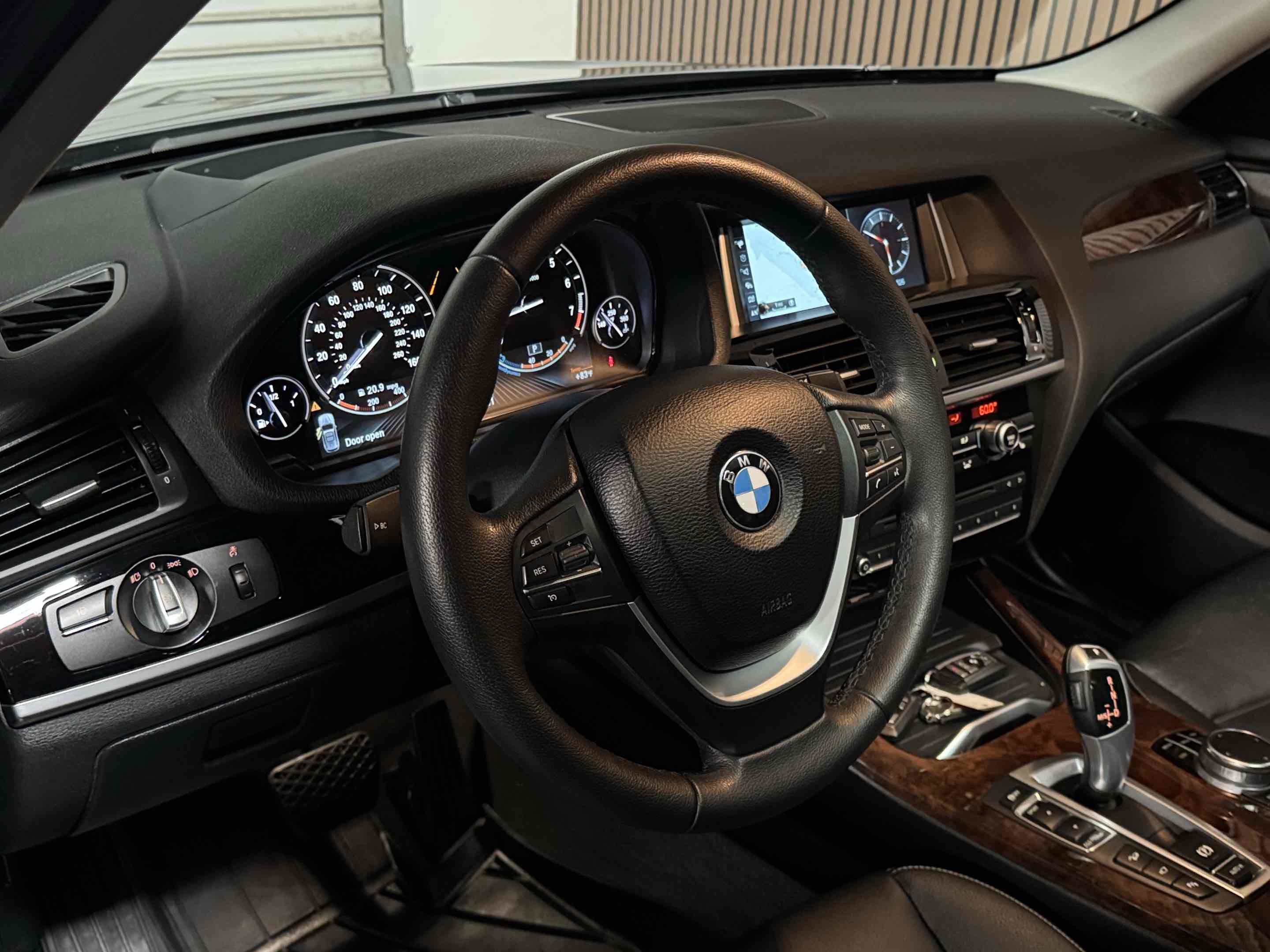 Used 2017 BMW X3 xDrive28i AWD/4WD image 92
