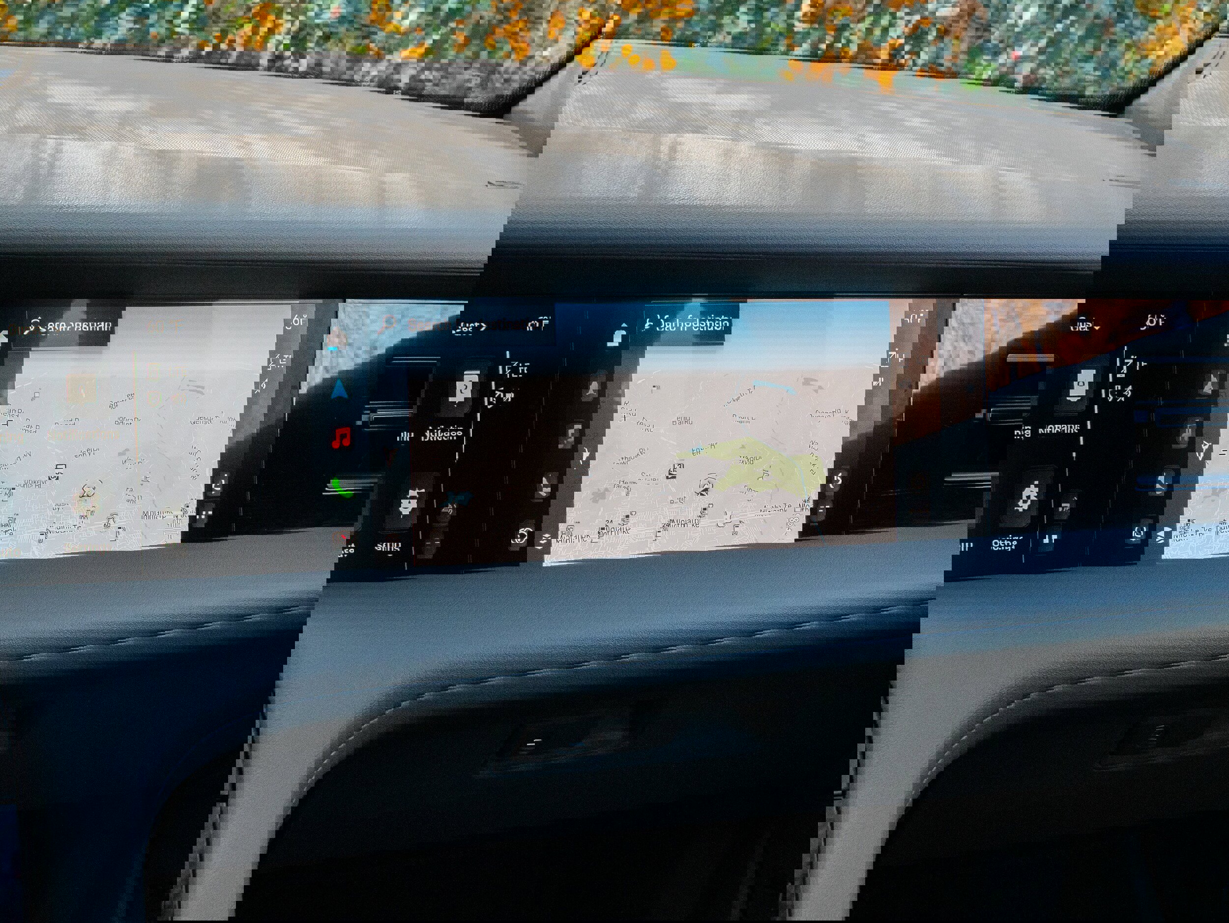 Used 2022 Porsche Taycan image 26