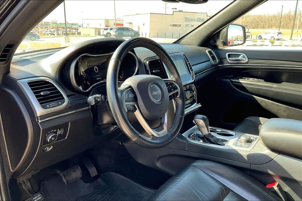 Used 2019 Jeep Grand Cherokee Limited image 4