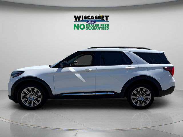 Used 2025 Ford Explorer Active w/ Active Comfort Package AWD/4WD image 2