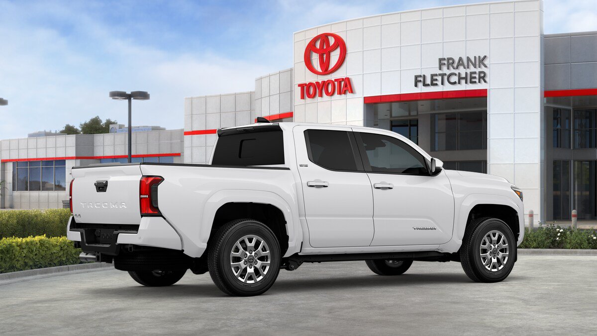 New 2026 Toyota Tacoma SR5 w/ SR5 Upgrade Package AWD/4WD image 11