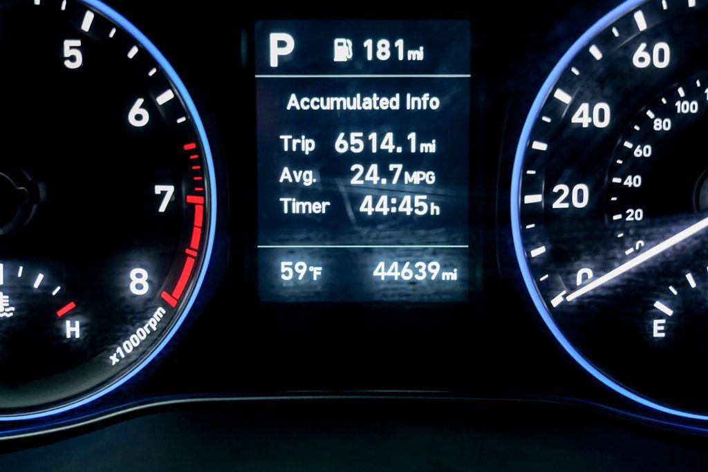 Used 2019 Hyundai Kona Limited AWD/4WD image 43