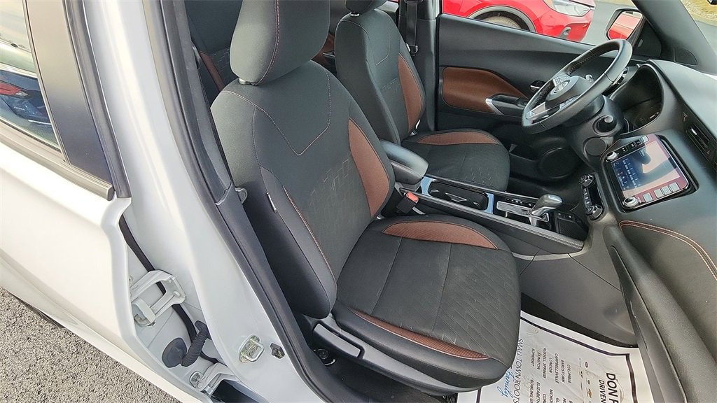Certified 2024 Nissan Kicks SR image 28