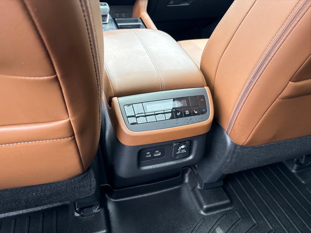 Used 2023 Nissan Pathfinder Platinum w/ Lighting Package (N93) AWD/4WD image 41