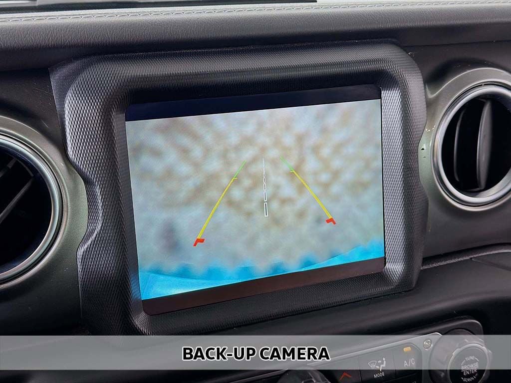 Used 2021 Jeep Wrangler Unlimited Sahara w/ Uconnect 4C Nav & Sound Group image 5