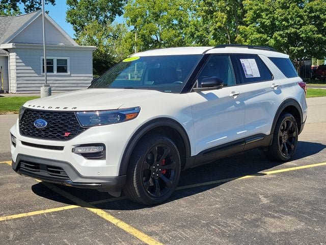 Used 2023 Ford Explorer ST w/ Equipment Group 401A AWD/4WD image 2