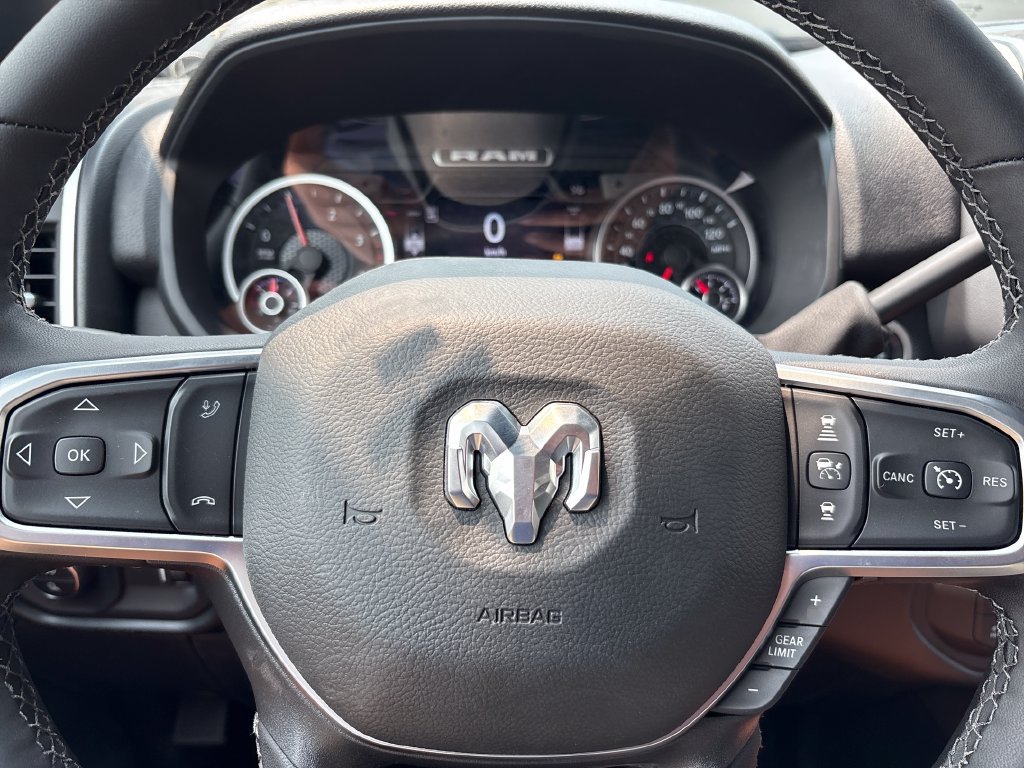 New 2026 RAM 3500 Big Horn AWD/4WD image 24