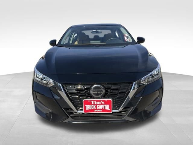 Used 2021 Nissan Sentra SV w/ SV Premium Package image 8