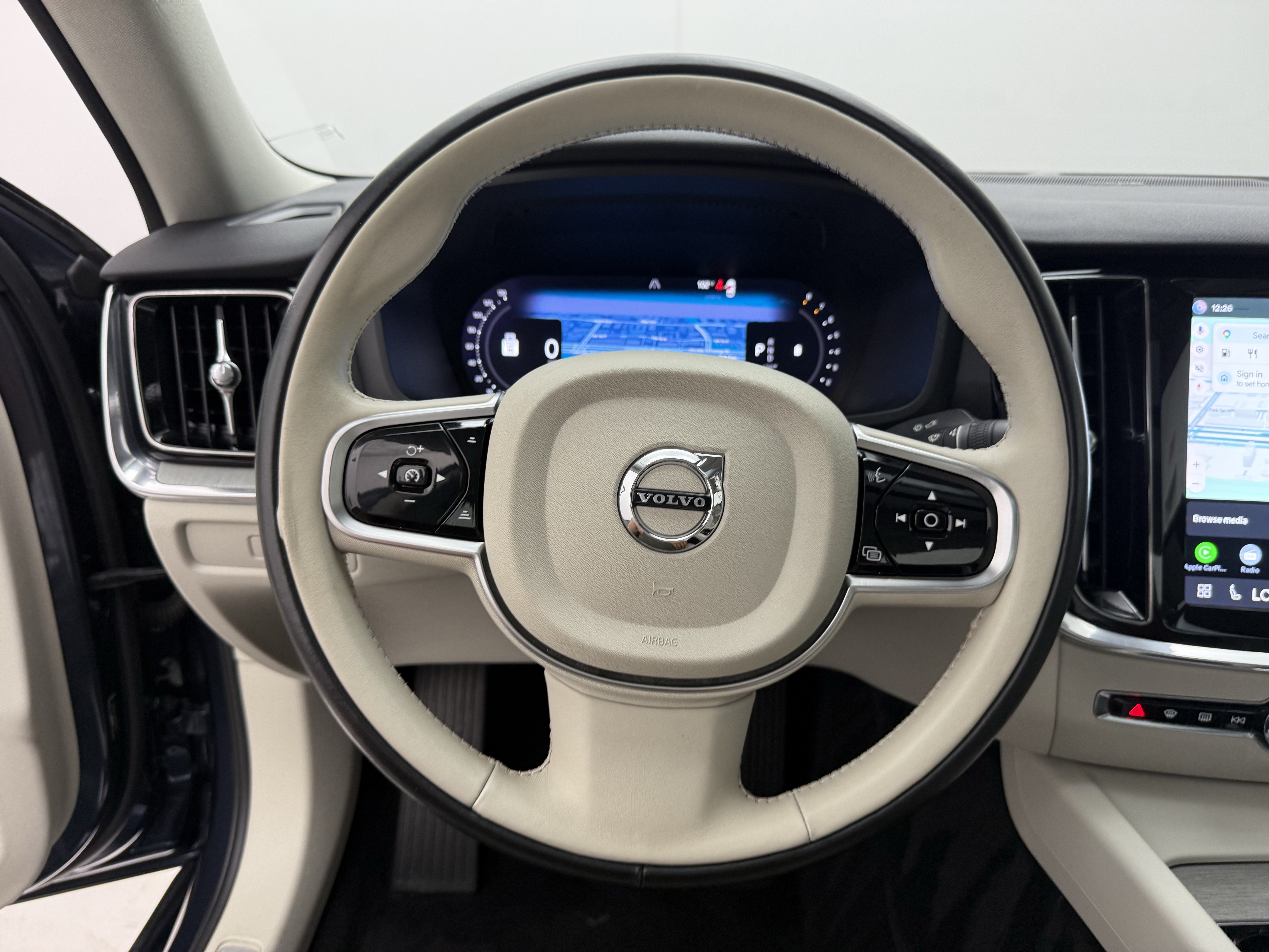 Certified 2024 Volvo S60 B5 Plus FWD image 15