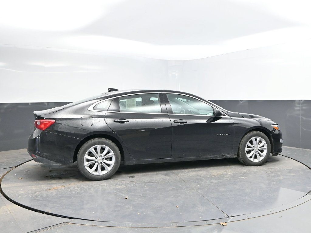 Used 2025 Chevrolet Malibu LT FWD image 8