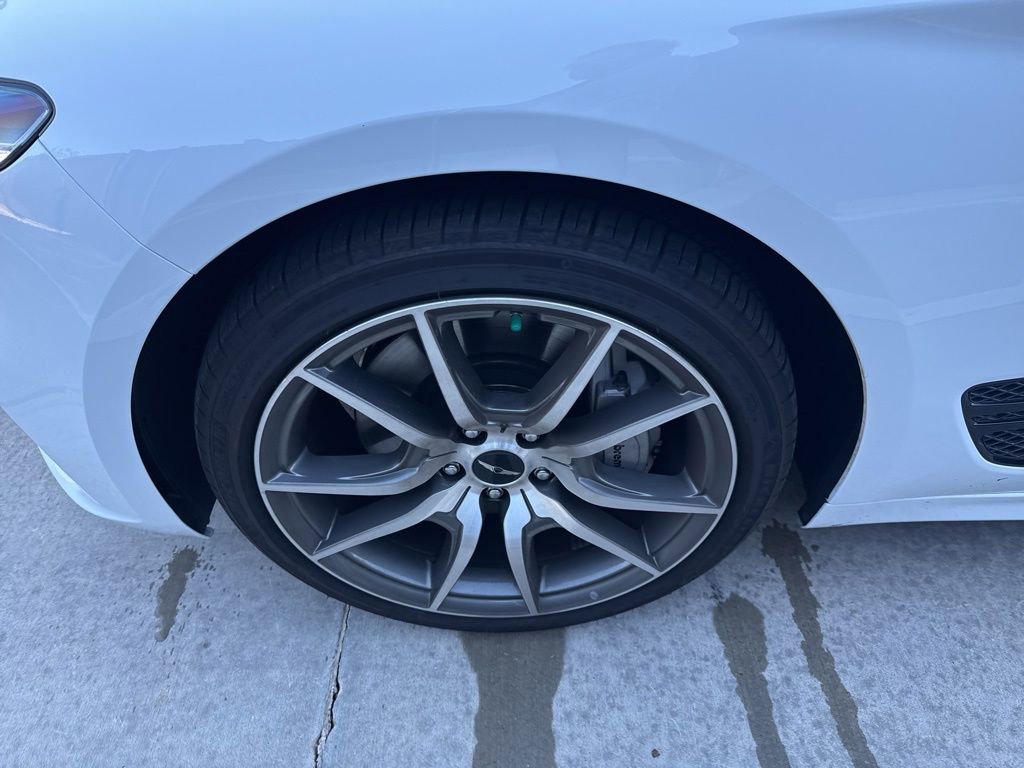 Certified 2026 Genesis G70 2.5T Prestige image 9