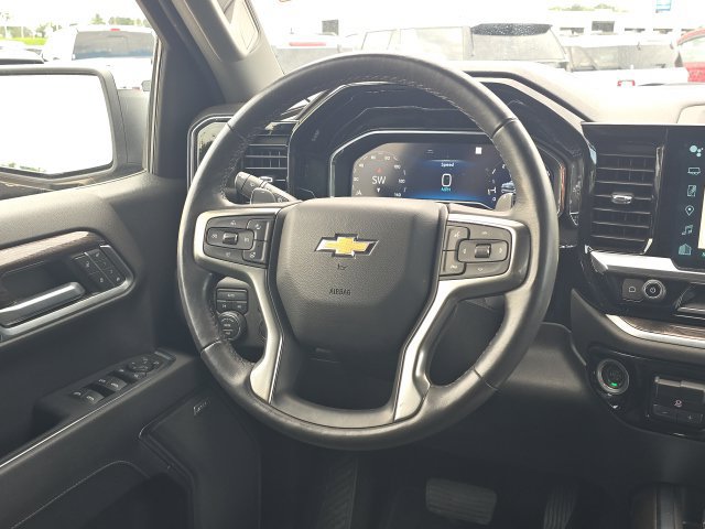 Certified 2022 Chevrolet Silverado 1500 LTZ w/ LTZ Convenience Package II AWD/4WD image 39