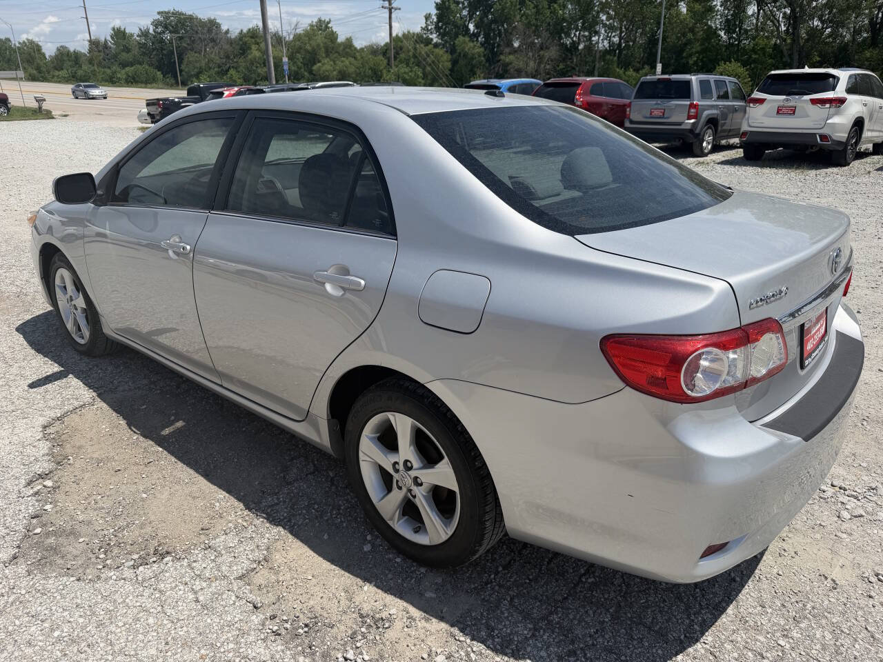 Used 2013 Toyota Corolla LE w/ Premium Pkg FWD image 5