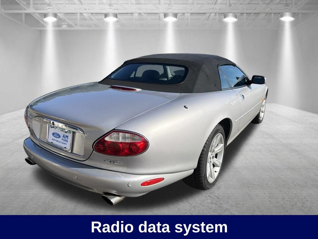 Used 2003 Jaguar XK8 Convertible RWD image 5