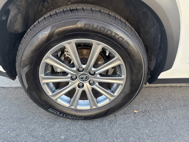 Used 2019 Lexus NX 300h AWD image 29