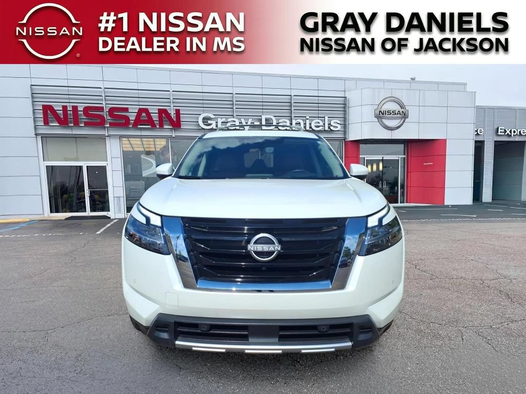 Certified 2024 Nissan Pathfinder Platinum w/ Cargo Package FWD image 2