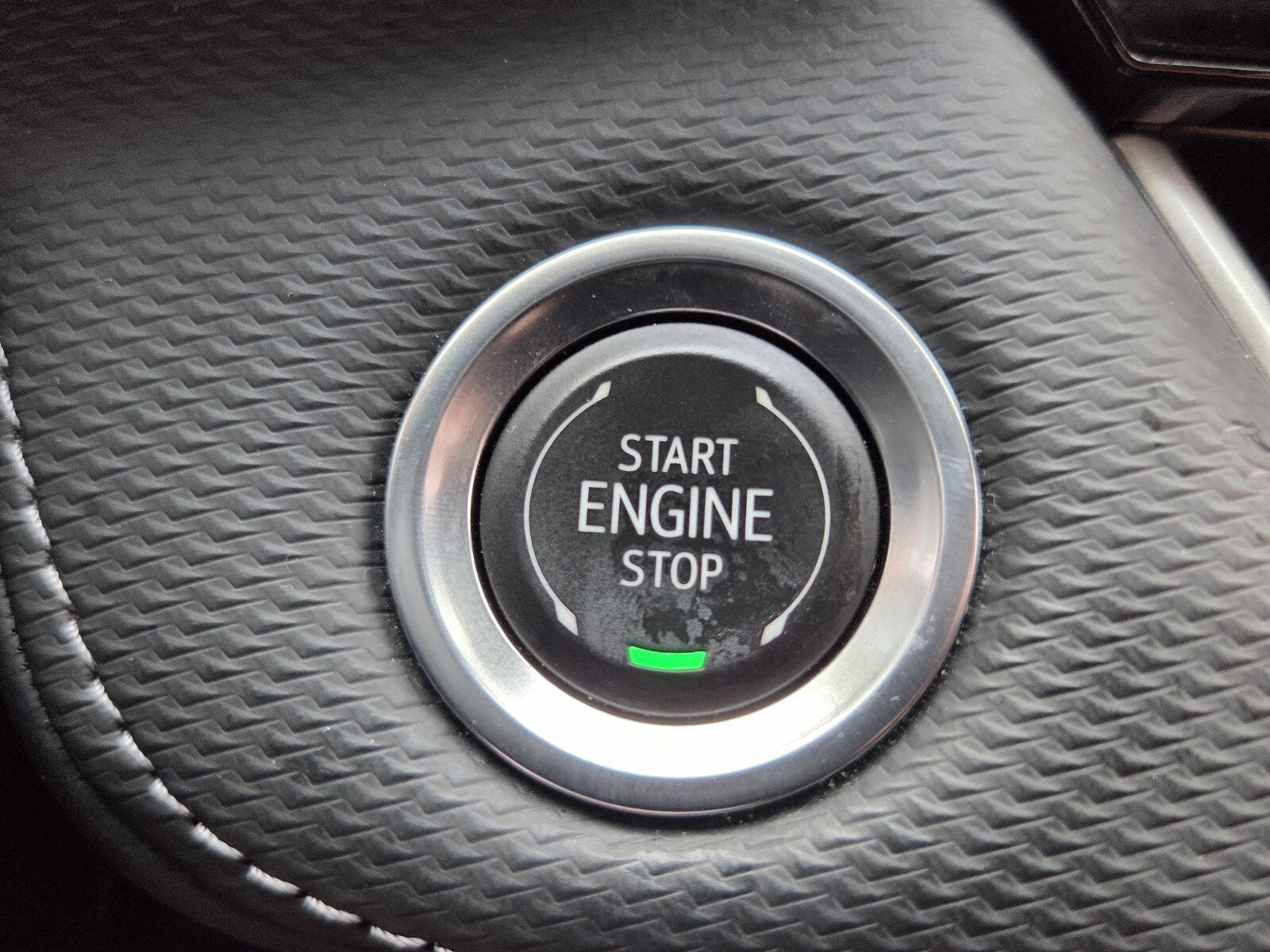 Certified 2025 Chevrolet Equinox LT FWD image 29