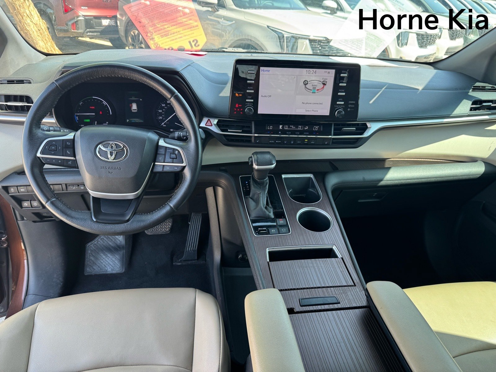 Used 2021 Toyota Sienna XLE FWD image 14